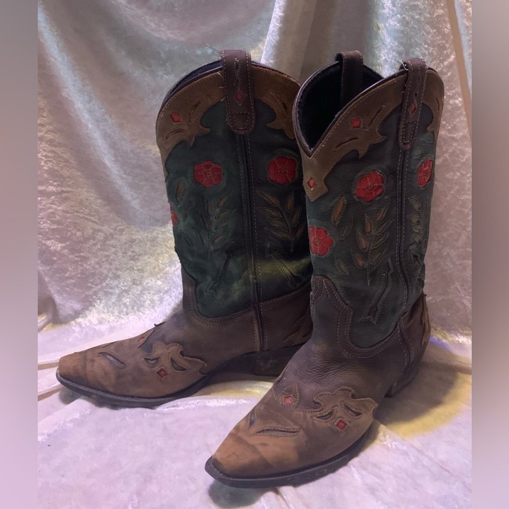 Laredo Miss Kate Teal Red Floral Boho Snip Toe Western Boot size 9.5 Womens